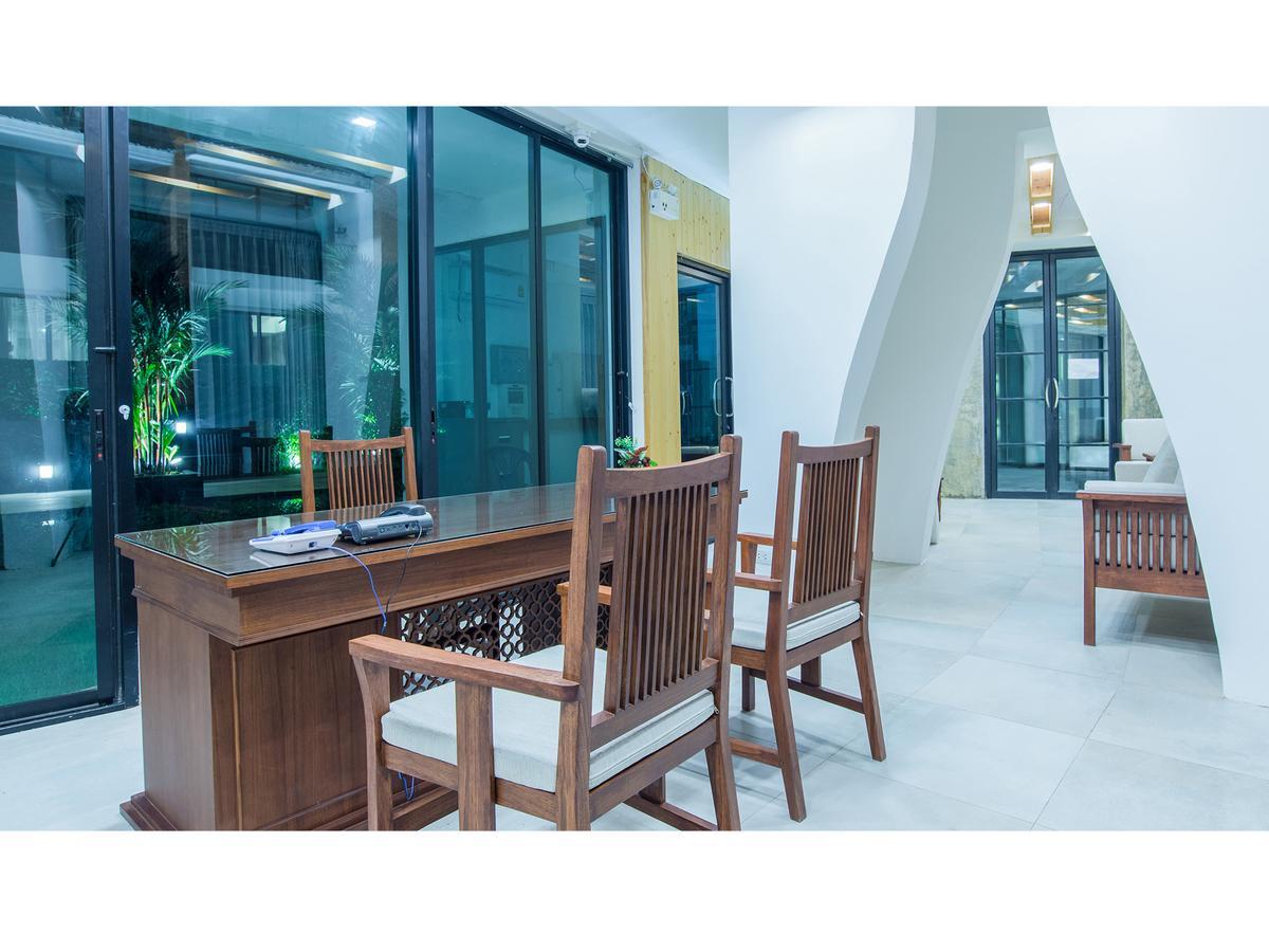 B2 Mae Hong Son Premier Hotel Zewnętrze zdjęcie